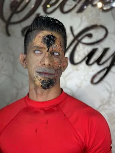 JoseRumbero26のUn maquillaje muy creativo mes de Halloween 2026の 9枚の写真