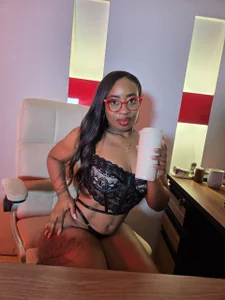 CaseyMoon come and taste me💦😈 Pic 7