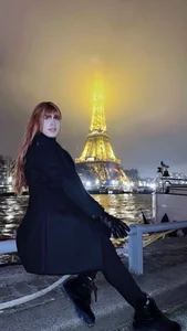 astridjonness trip to france 🇫🇷 Foto 2