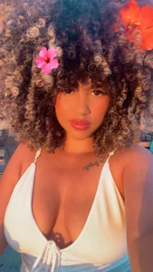 Kendra_curly Me Pic 5