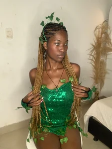 Horny natural girl 🌲🌿🍃 od Tahira_21_  4 snímek