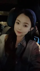 Alice-88 Public Pic 2