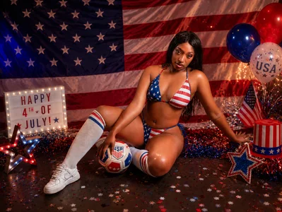 YallianaBrooks Happy independence🎆 Pic