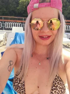 AnyaRose Blondie girl Poză 4