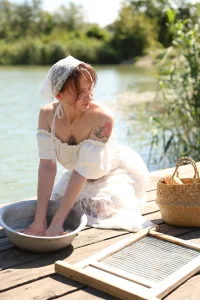Cute_Auggie8The sexy village girl图片 3