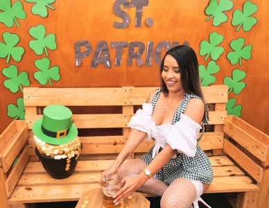 MadelaineJones St. Patrick Pic 4