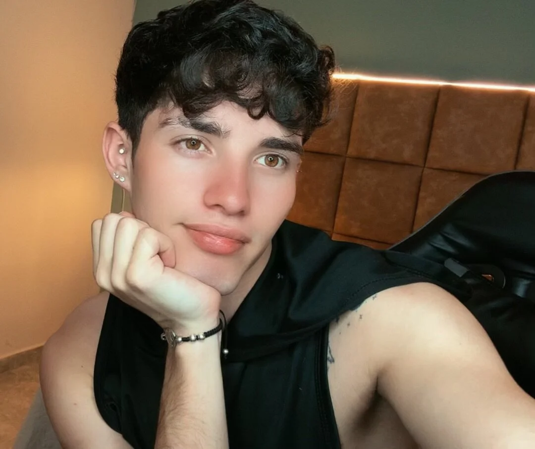 AlejooTwink Právě oblíbené foto 4644