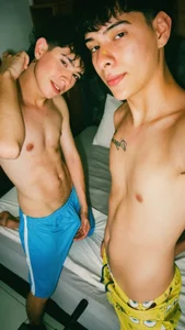 deanmoons_boys_ Public Pic 7