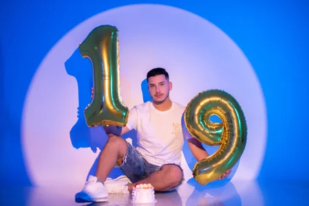 Axel_grey_ MY HAPPY 19 Foto 4