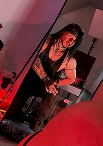 the_beast_master_ Only fire Pic 2