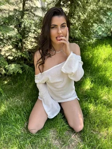 YasminaMoon Sweet temptation Hình 4