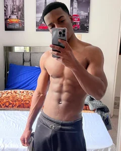 strong de andyadan Foto