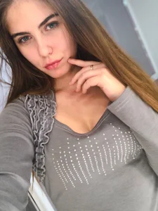 HelenaRay Public Pic