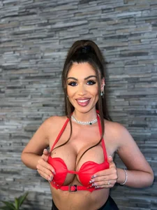 EliteDominaのmeの 7枚の写真