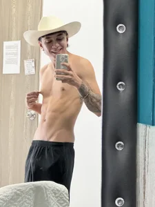 Rhaegal_hot 🤠🐉 Pic 2