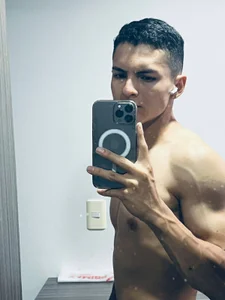 Matiius18 Public صورة واحدة|Matiius18 Public صورتان|Matiius18 Public  صور|Matiius18 Public  صورة