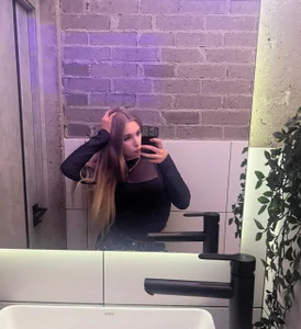 Public od CoriEustis  2 snímek