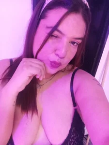 About me! 😈 od molly_sweetee  4 snímek