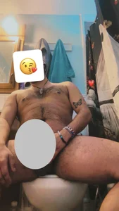 502MixedDick: Public ( 2 фото)