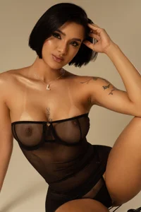 Lotie_Cox Too expensive to beg Pic 6