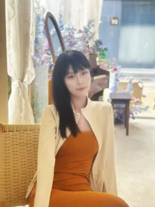XG-002 吱吱 Foto