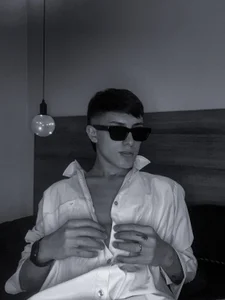 _patrick18s XXX nøgenfoto 9