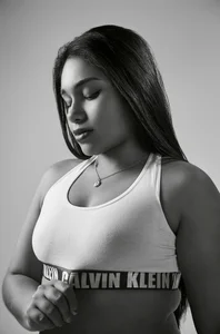 eve_diamond_cr Public Pic 2