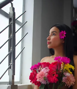 AniEvans_ my beautiful face in spring Immagine 