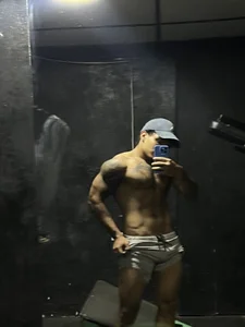 Young_laroi 🔥🔥 รูป 