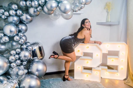 Isabella_dior Happy Birthday Me Pic 6