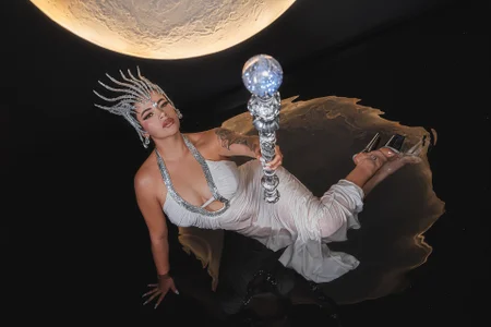 KateSunder Born of Starlight صورة واحدة|KateSunder Born of Starlight صورتان|KateSunder Born of Starlight  صور|KateSunder Born of Starlight  صورة