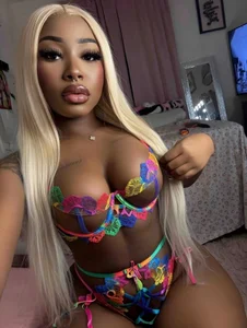 kashninaaa More of Me💋 Pic