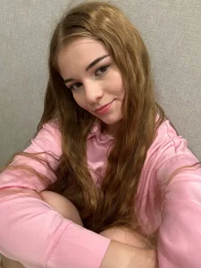 EffieFruin Something about pink makes me smile 💕  5. fénykép