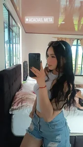 Public de Loren_golden  5 Imagens