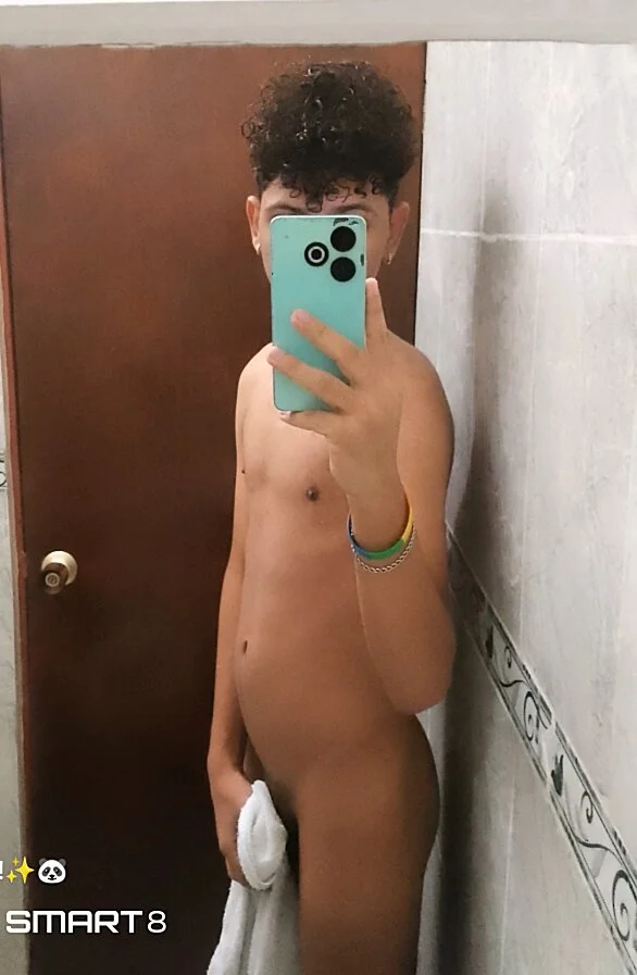Amers_bigcock 님의 트렌드 중인 사진  9339개
