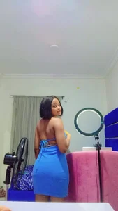 hot de guiltypleasure4u  photos