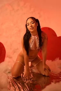 Sofia_Clauss_HAPPY VALENTINE'S DAY LOVES ❤️图片 4