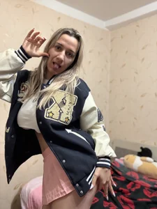 MaryBennetts The ass rules where the light ends Pic 5