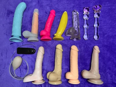 AnnaRedgrave My Toys Foto 2