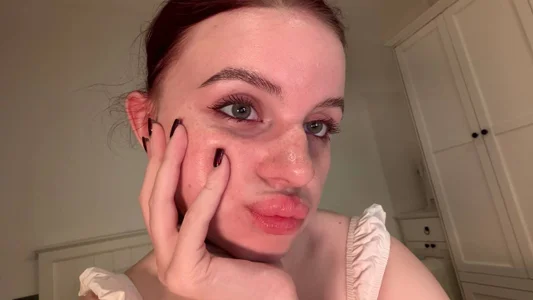 sexy red❤️ od vixenv1ce  snímek