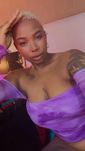 KenyaMystic Purple looks good on me? Pic