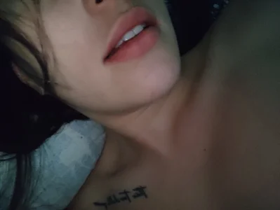 Ann_Lovee Buenos días/Buenas noches Gambar 6