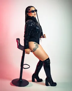 bonnieAn One more fabulous year 🖤 Immagine  2