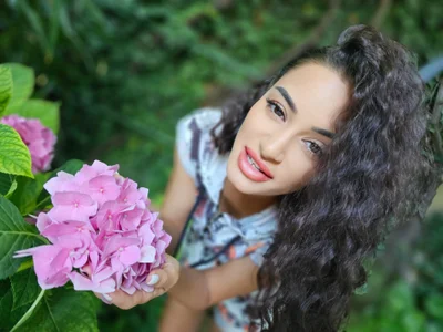 SelenaNoir Lovely Poză 8