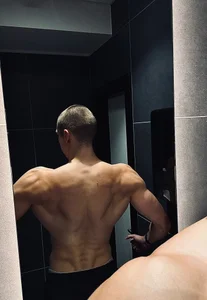 Public od Ryan_Dozer  snímek