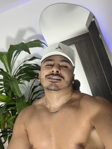 LeooBigBoy Public Immagine  4