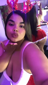 AlexaaTaylor 🎁 Merry christmas 🎄 Poză 4