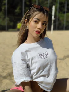 Violetta_Ficher A beach day 🌞🔥❤️‍🔥 Pic 2