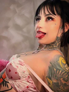 Lilith_Ink99 My juicy fruit🍒💦 Billede 2