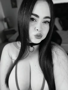 LolaVillalobos MOOD TODAY NAUGTHY 🔥🙈 Pic